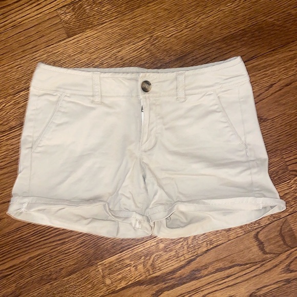 American Eagle tan shorts - Picture 1 of 3